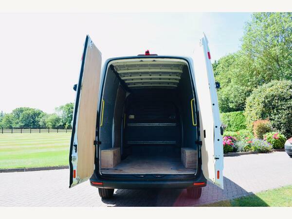 Mercedes-Benz Sprinter Panel Van 2.1 316 Cdi Progressive Rwd L2 H2 Euro 6 White #3
