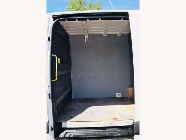 Mercedes-Benz Sprinter Panel Van 2.1 316 Cdi Progressive Rwd L2 H2 Euro 6 White #2