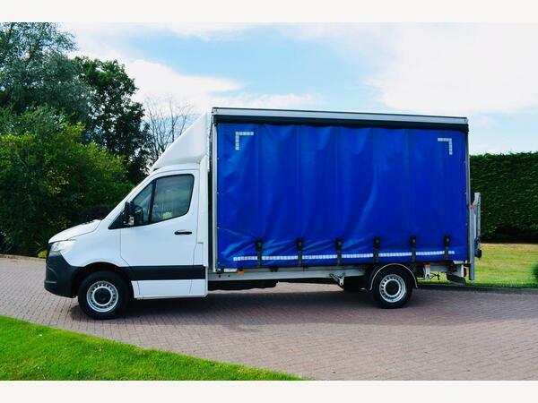 Mercedes-Benz Sprinter Curtain Side 315 Curtain Sider With 500Kg Taillift White #2
