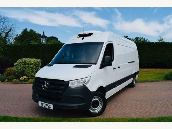 Mercedes-Benz Sprinter Panel Van 317 Lwb Fridge Van With Standby White