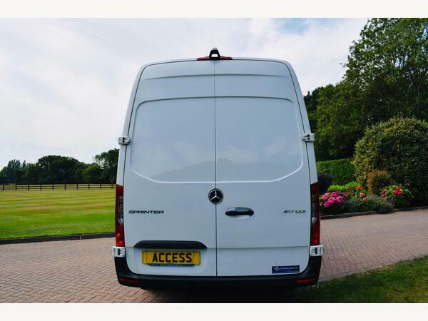 Mercedes-Benz Sprinter Panel Van 317 Lwb Fridge Van With Standby White #5