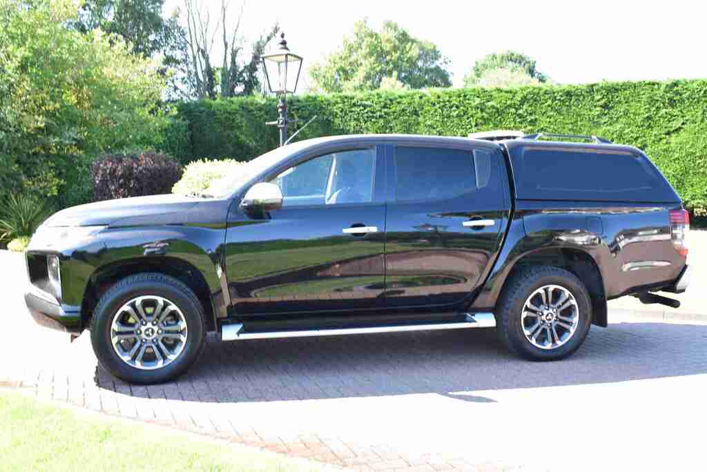 Mitsubishi L200 Pickup 2.2 Di-d Dc Warrior 4Wd Euro 6 S S WR70OLK Black #2