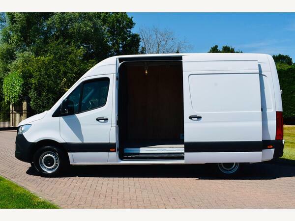 Mercedes-Benz Sprinter Panel Van 2.0 315 Cdi Progressive Rwd L2 H2 Euro 6 White #2