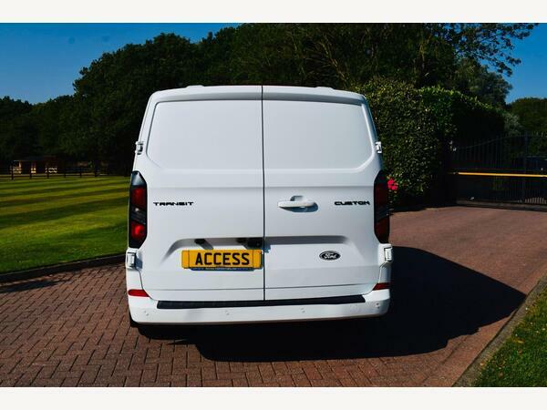 Ford Transit Custom Panel Van 2.0 300 Ecoblue Limited L1 H1 Euro 6 S DL73SCZ White #5