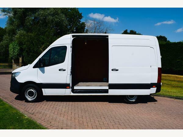 Mercedes-Benz Sprinter Panel Van 2.0 317 Cdi Progressive Rwd L2 H2 Euro 6 White #3