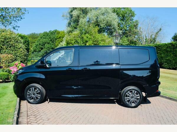 Ford Transit Custom Panel Van 2.0 320 Ecoblue Limited L1 H1 Euro Black #2