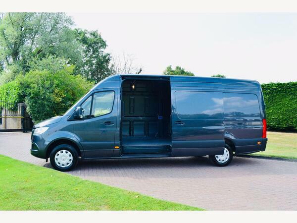 Mercedes-Benz Sprinter Panel Van 2.0 315 Cdi Pro G-tronic Rwd L3 H2 Euro Grey #2