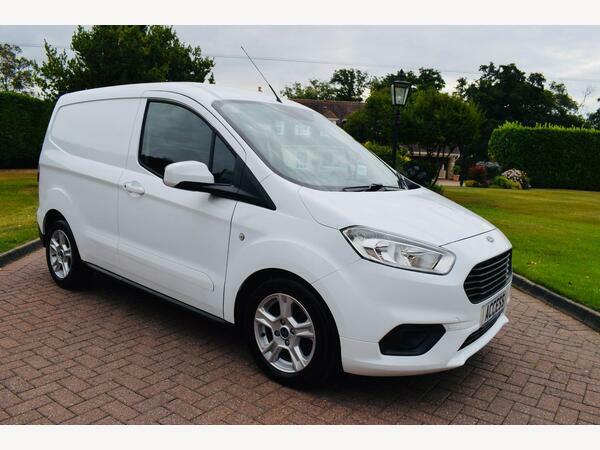 Ford Transit Courier Limited 1.5 Tdci 100Ps Euro 6 Black #9