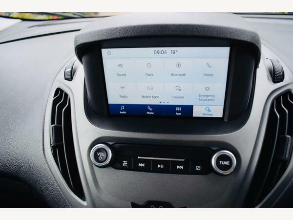 Ford Transit Courier Limited 1.5 Tdci 100Ps Euro 6 Black #12