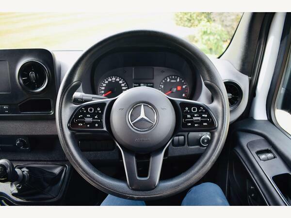 Mercedes-Benz Sprinter 3.5T L3 H2 Pro Van White #11