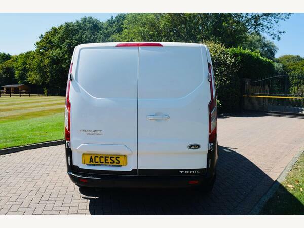 Ford Transit Custom Panel Van 2.0 340 Ecoblue Trail L2 H1 Euro 6 S S ML22OZH White #5