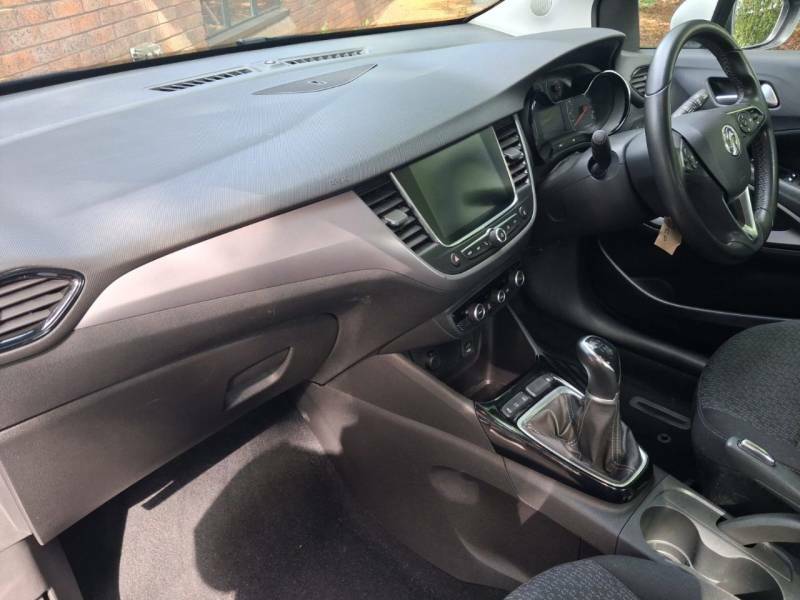 Vauxhall Crossland X 1.2 Se Nav - 2019 19 PJ19XCP White #2