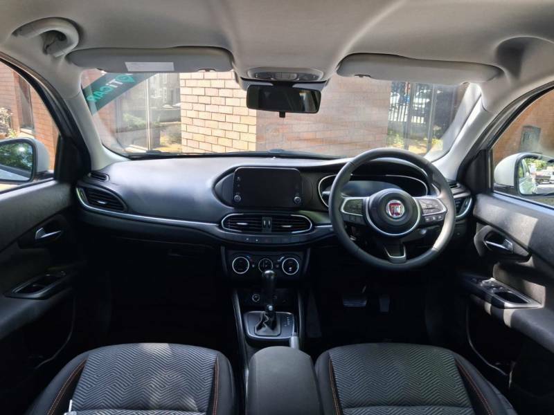 Fiat Tipo 1.5 Hybrid 48V Cross Garmin Ddct - 2023 23 RF23AWN Grey #2