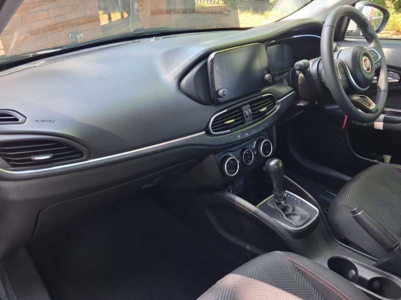 Fiat Tipo 1.5 Hybrid 48V Cross Garmin Ddct - 2023 23 RF23AWN Grey #3