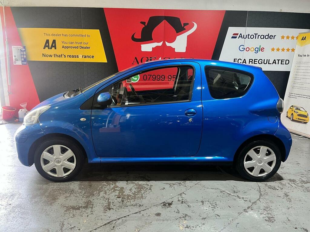 Toyota Aygo 1.0 Vvt-i Blue Euro 4 Blue #2