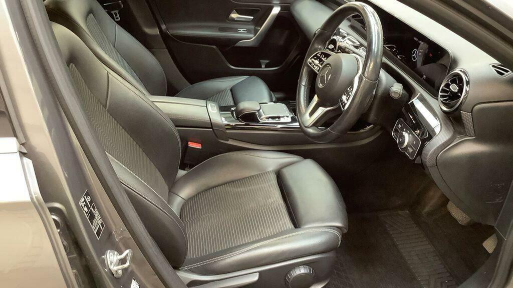 Mercedes-Benz A Class 1.5 A180d Sport Executive 7G-dct Euro 6 Ss Grey #6