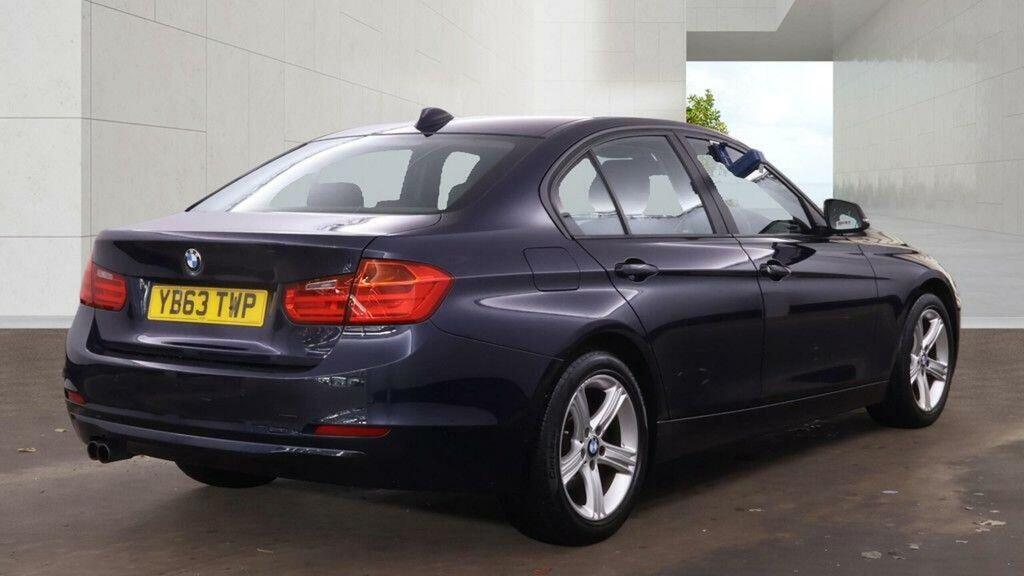 BMW 3 Series 2L Luxury Red #17