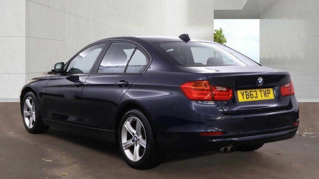 BMW 3 Series 2L Luxury Red #16