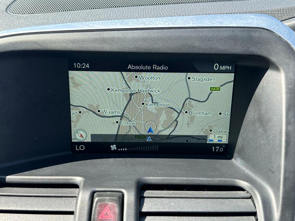 Volvo XC60 2.4 D4 R-design Lux Grey #32