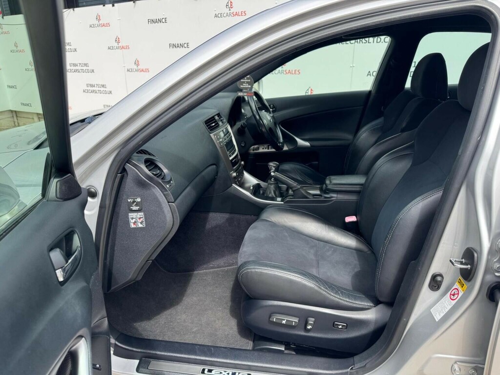 Lexus IS 2.5 V6 F Sport Euro 5 White #18