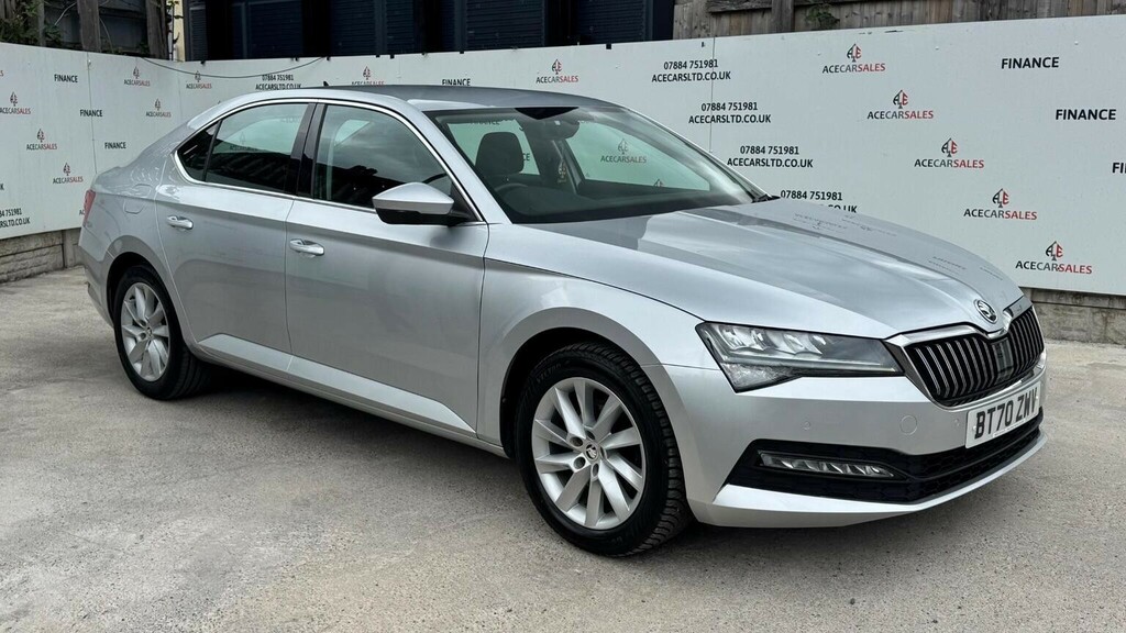 Skoda Superb Hatchback 1.5 Tsi Act Se Dsg Euro 6 Ss 202 Silver #2