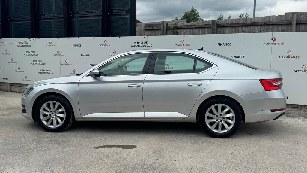 Skoda Superb Hatchback 1.5 Tsi Act Se Dsg Euro 6 Ss 202 Silver #5