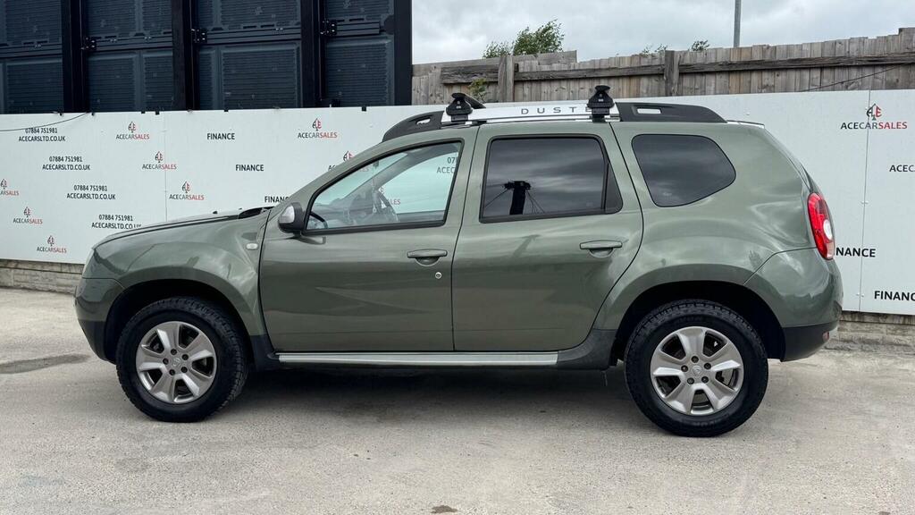 Dacia Duster 1.5 Dci Laureate 4Wd Euro 5 Green #5