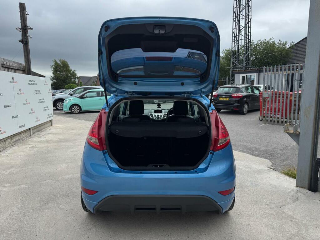 Ford Fiesta 1.2 Zetec Hatchback-5dr-5 Speed Black #43