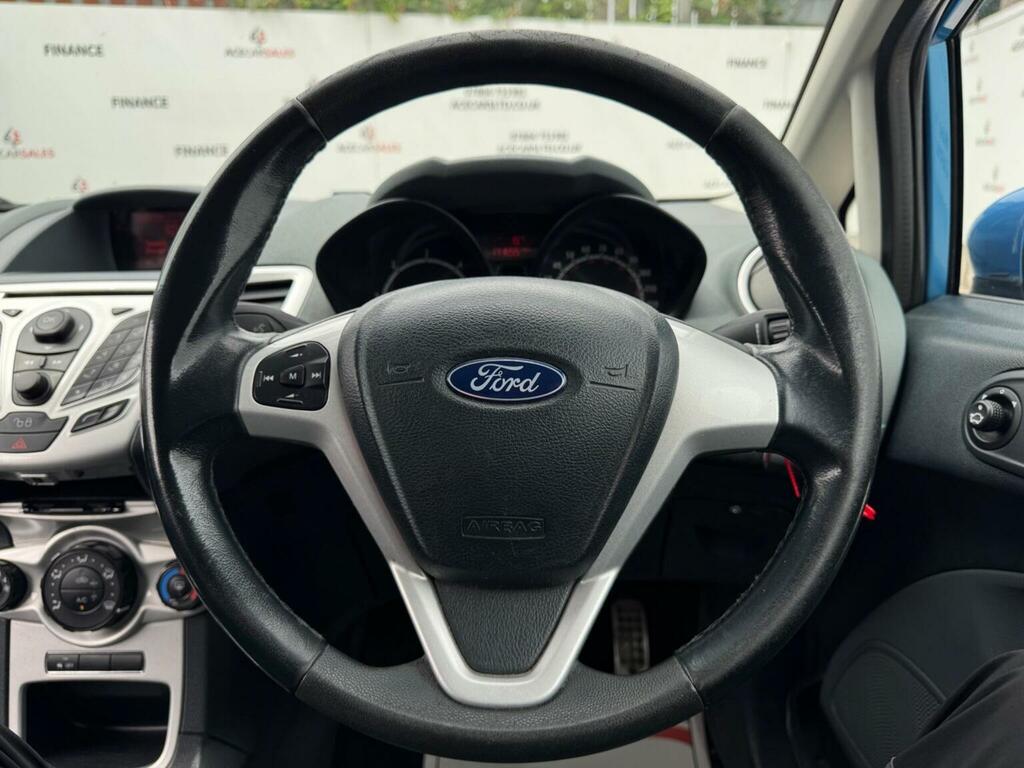 Ford Fiesta 1.2 Zetec Hatchback-5dr-5 Speed Black #20