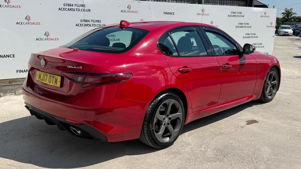 Alfa Romeo Giulia Saloon 2.9 V6 Bi-turbo Quadrifoglio Euro 6 S Red #8