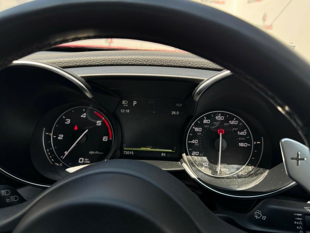 Alfa Romeo Giulia Saloon 2.9 V6 Bi-turbo Quadrifoglio Euro 6 S Red #56
