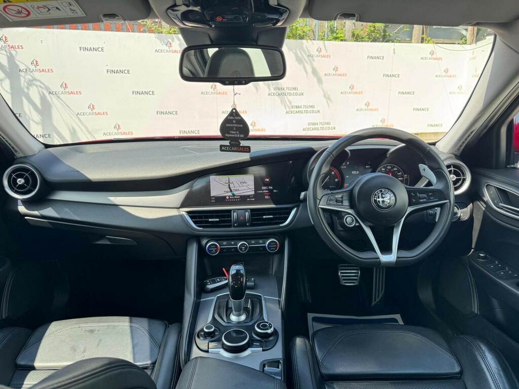Alfa Romeo Giulia Saloon 2.9 V6 Bi-turbo Quadrifoglio Euro 6 S Red #20