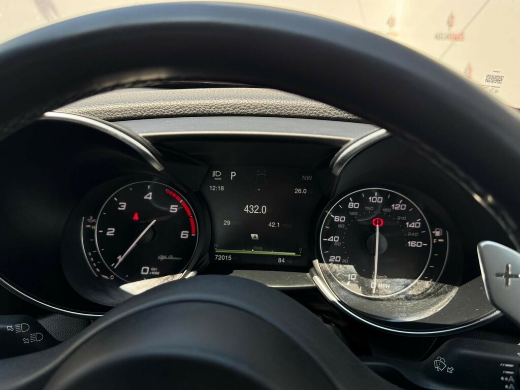 Alfa Romeo Giulia Saloon 2.9 V6 Bi-turbo Quadrifoglio Euro 6 S Red #57
