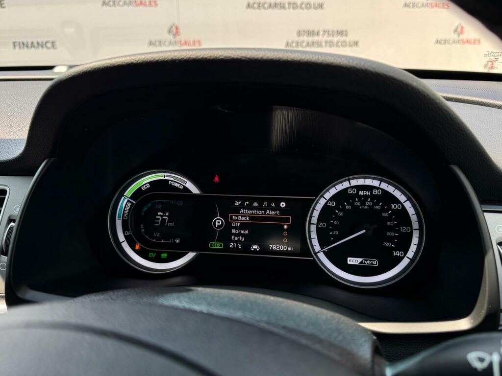 Kia Niro 3 Red #47
