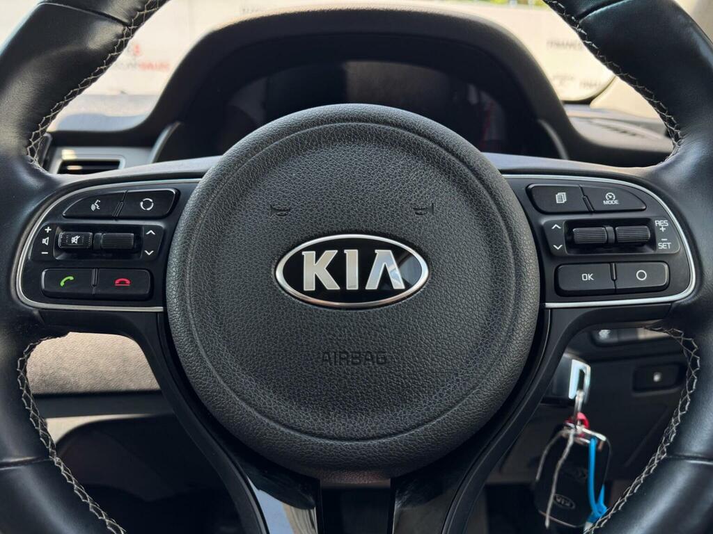 Kia Niro 3 Red #30