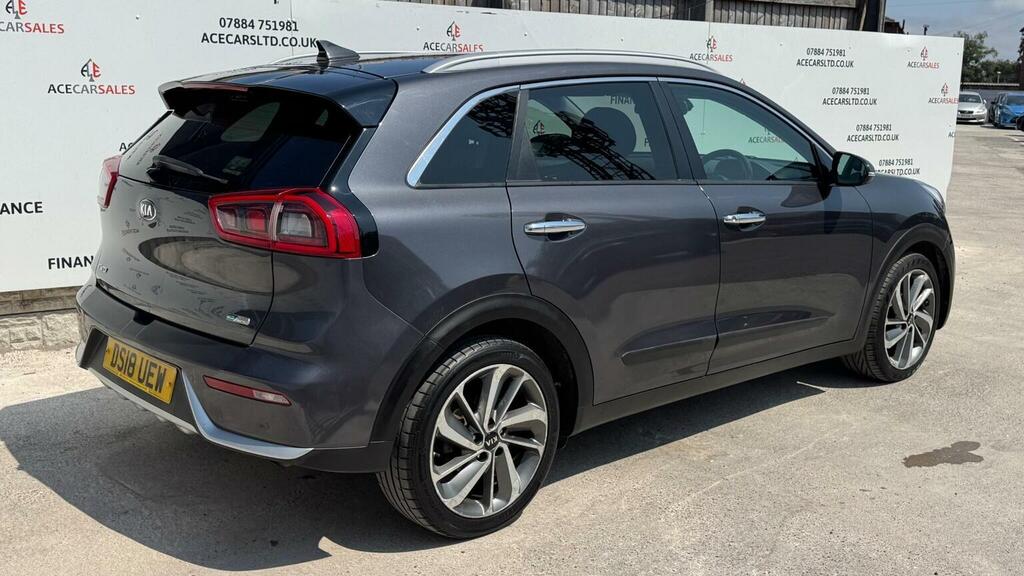 Kia Niro 3 Red #8