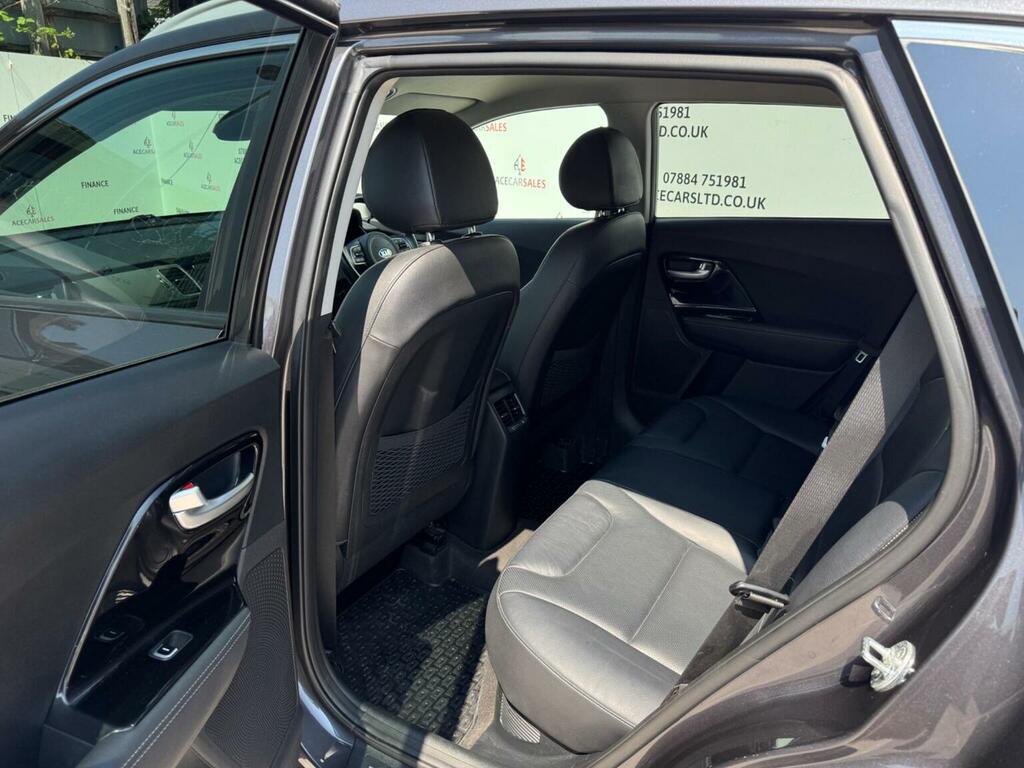 Kia Niro 3 Red #15