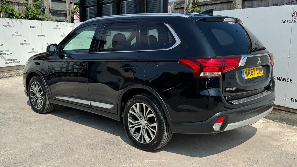 Mitsubishi Outlander 2.2 Di-d 4 4Wd Euro 6 Black #6