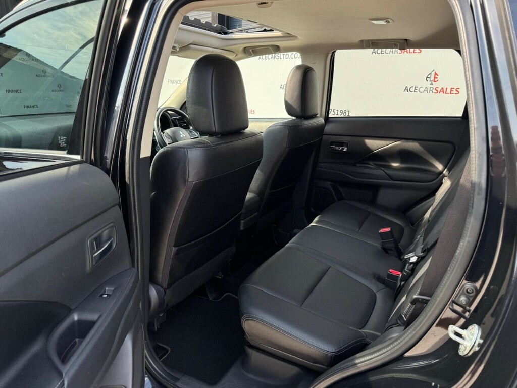 Mitsubishi Outlander Phev 4H Grey #17