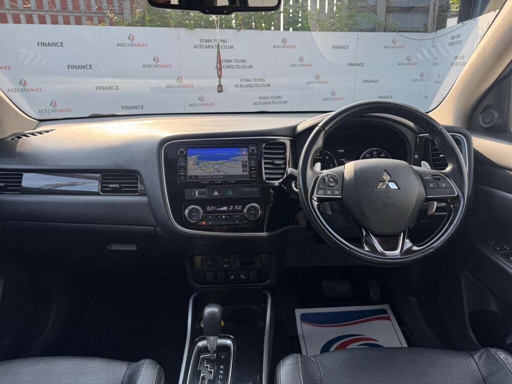 Mitsubishi Outlander Phev 4H Grey #23