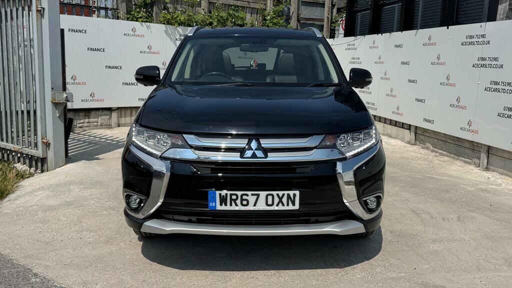 Mitsubishi Outlander 2.2 Di-d 4 4Wd Euro 6 Black #3