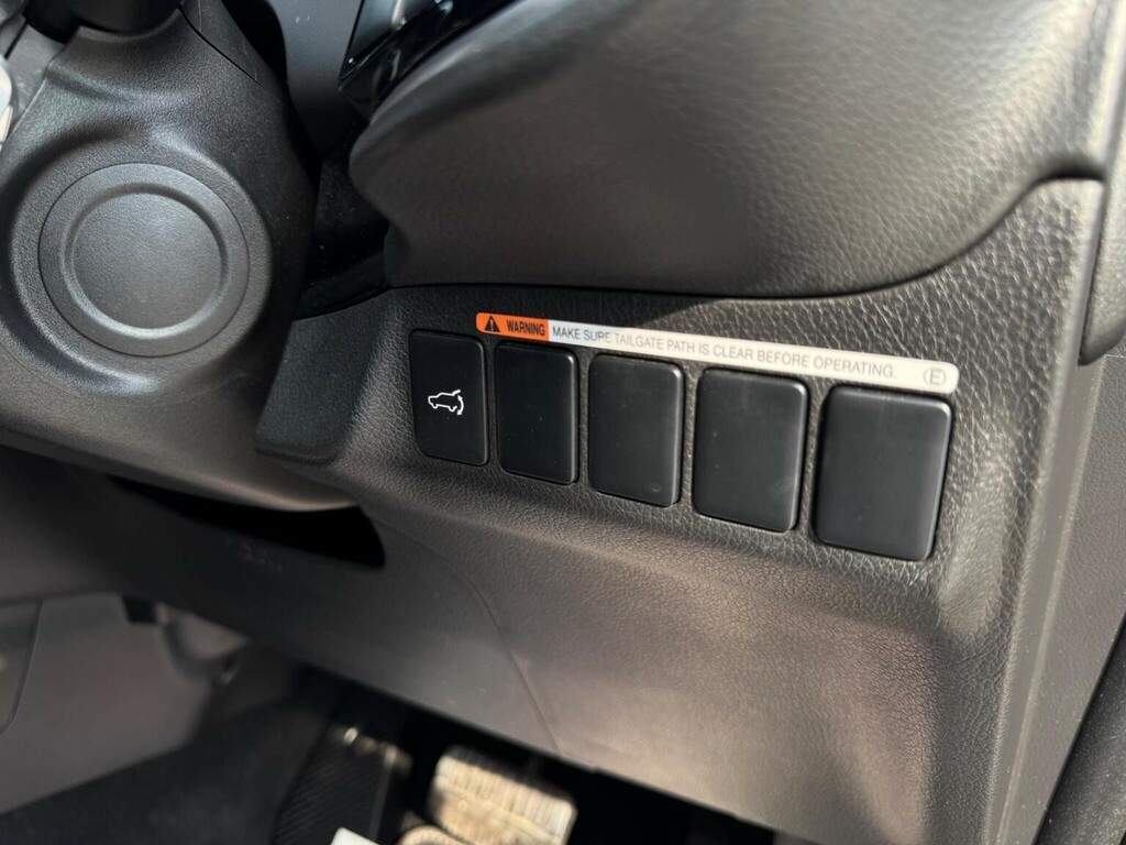 Mitsubishi Outlander Phev 4H Grey #53