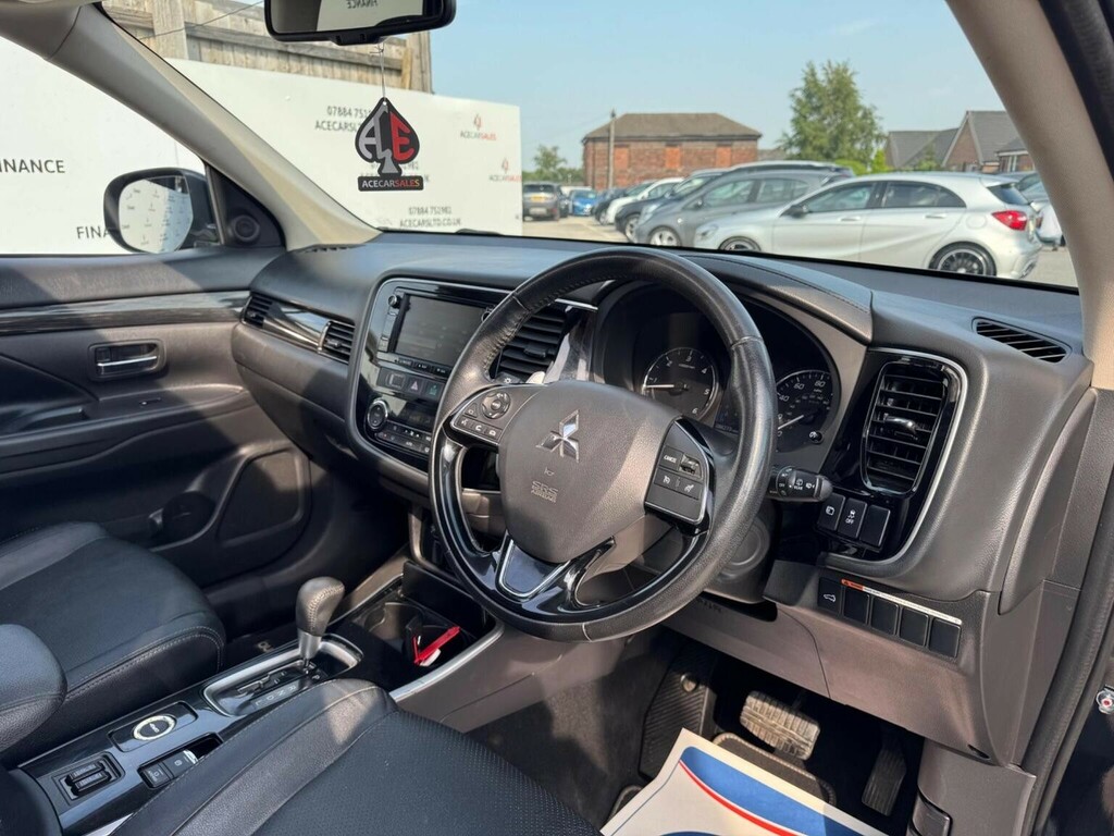 Mitsubishi Outlander Phev 4H Grey #10