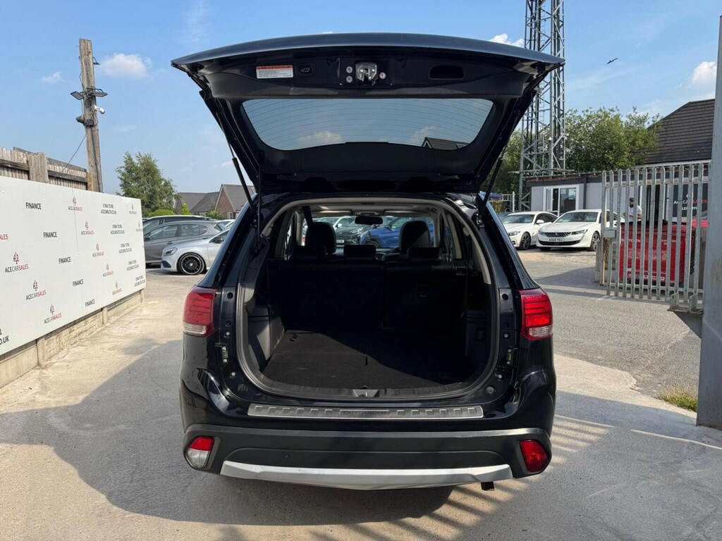 Mitsubishi Outlander Phev 4H Grey #68