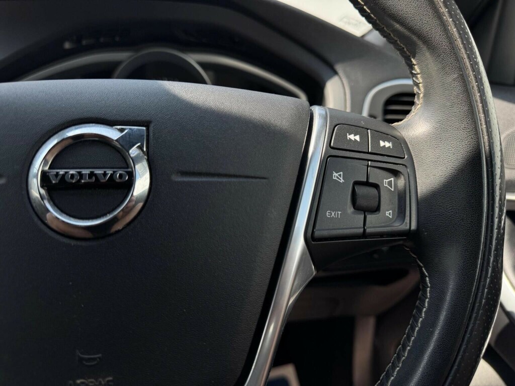 Volvo V40 D3 Inscription Silver #31