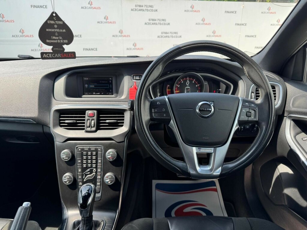Volvo V40 D3 Inscription Silver #33