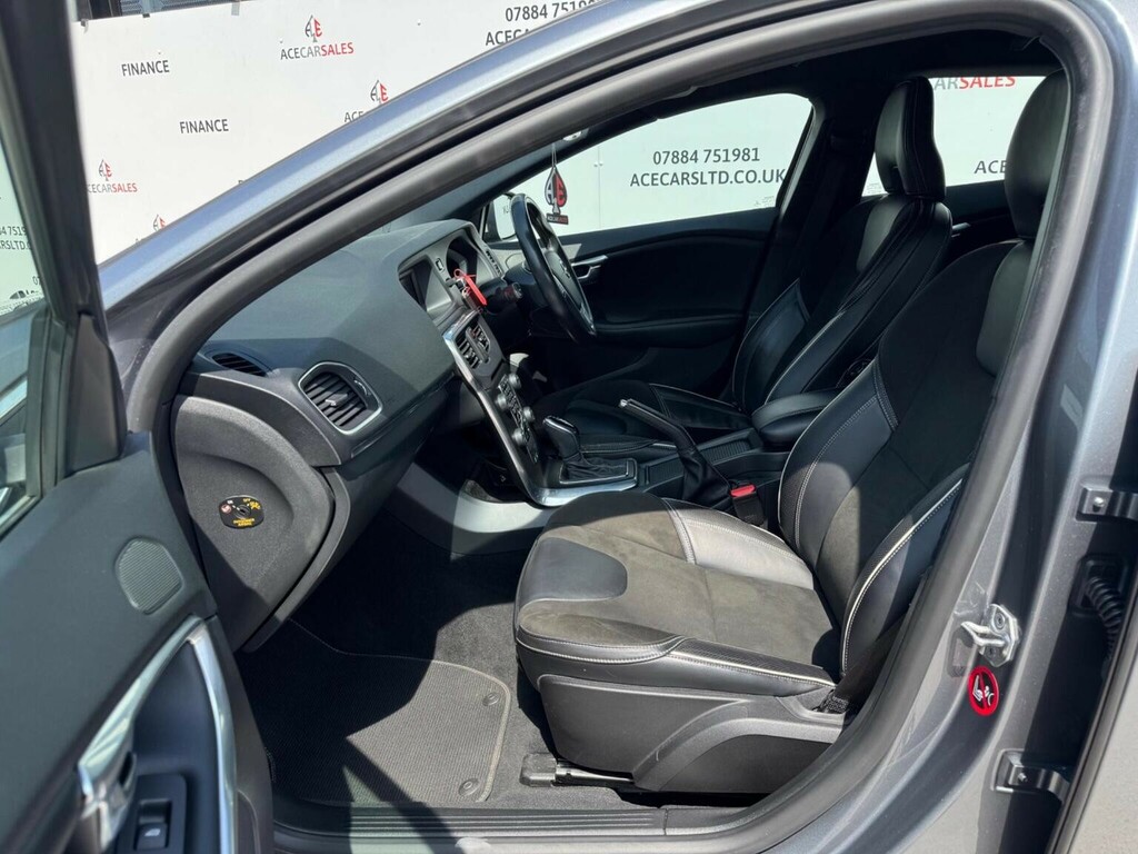 Volvo V40 D3 Inscription Silver #18