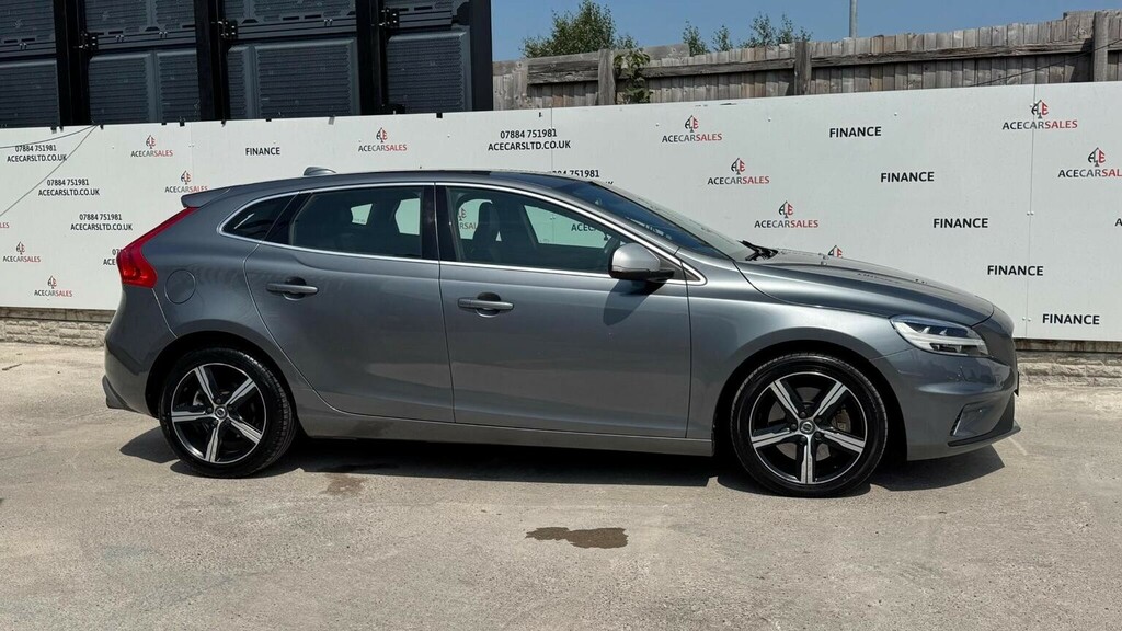 Volvo V40 D3 Inscription Silver #9
