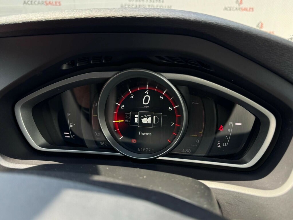 Volvo V40 D3 Inscription Silver #50