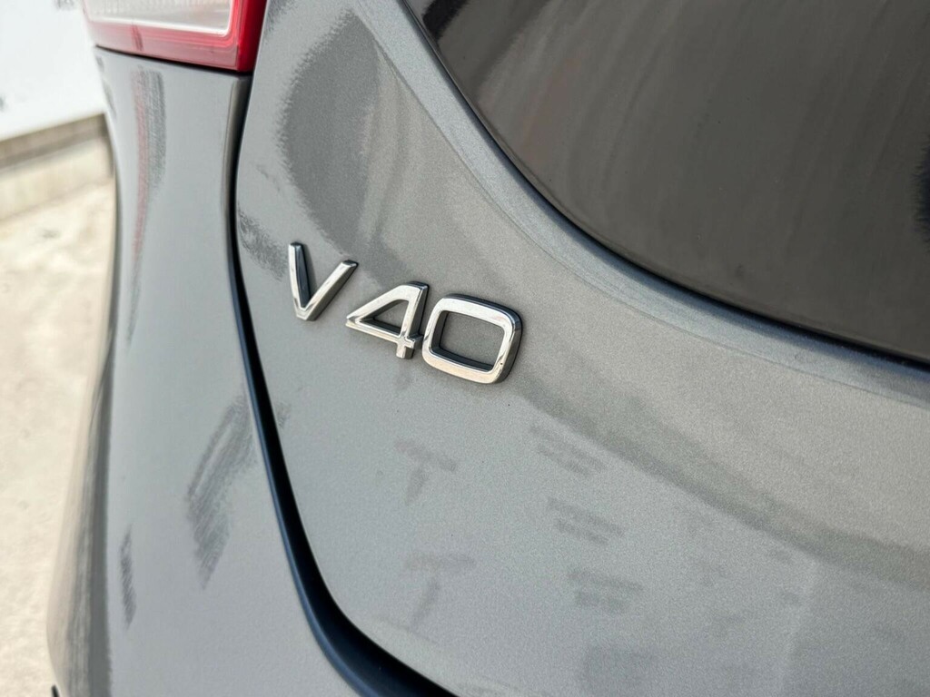 Volvo V40 D3 Inscription Silver #58